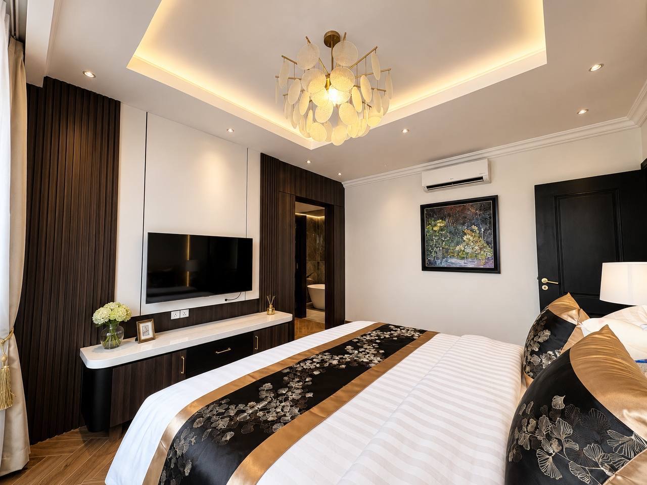 Modern bedroom